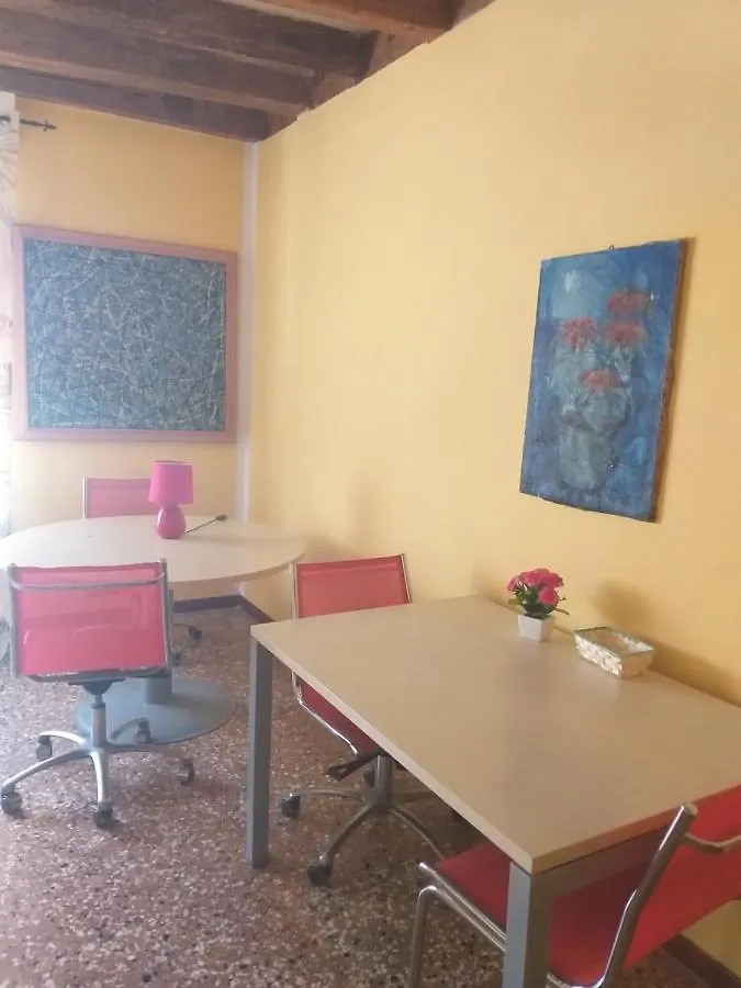 فندق Full Moon View Rialto البندقية إيطاليا